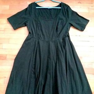 Eshakti Scoop Neck Dress